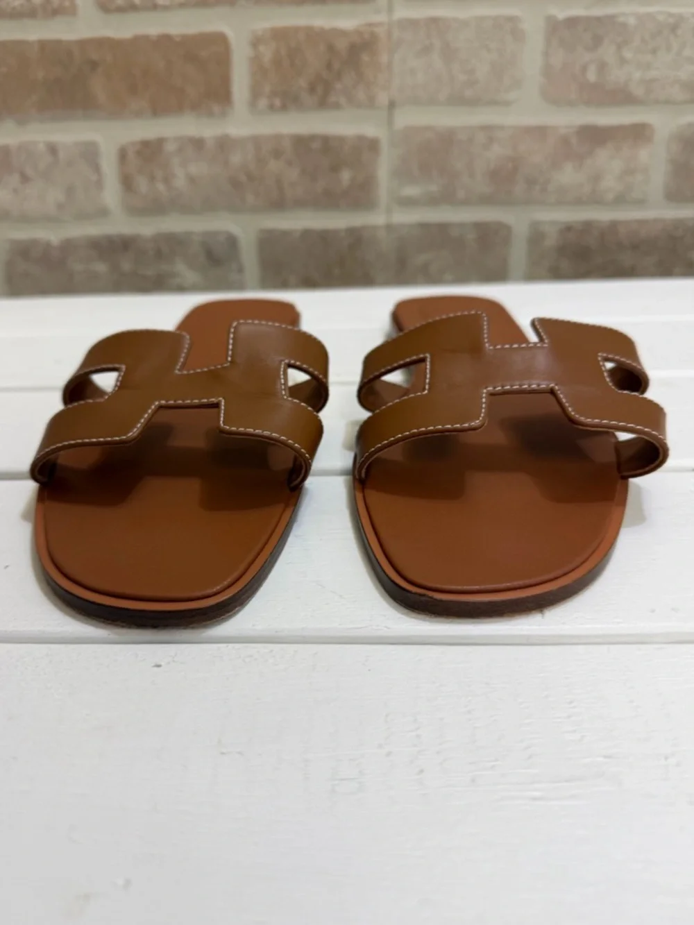Hermès Oran Gold Iconic H Calfskin Slide Sandal Size 40 - Picture 3 of 16